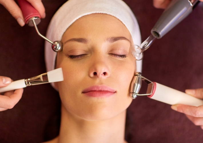 The Secrets of Skincare: Dive into the 7 Steps of Hydrafacial Treatment